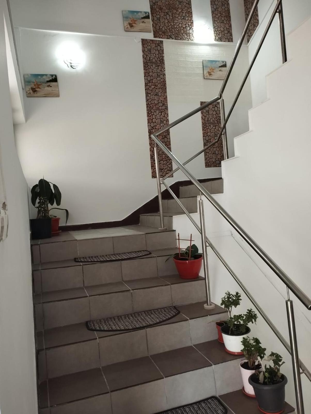 2 Bedrooms Luxury & 7 Camelia Eforie Sud Apartment